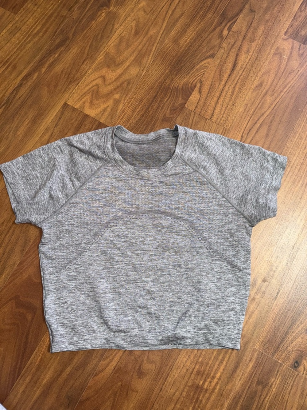lululemon athletica Gray Heather swiftly crop